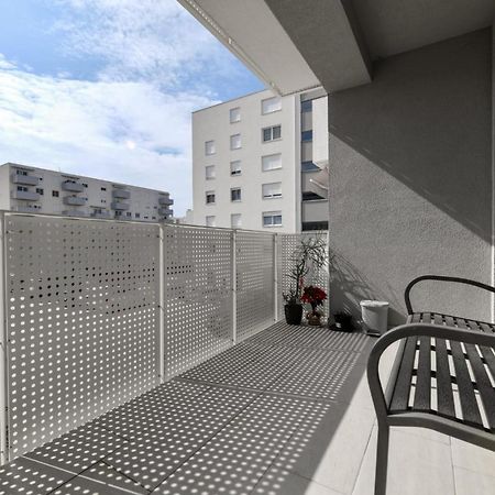 Apartment T&M ซาดาร์ ภายนอก รูปภาพ