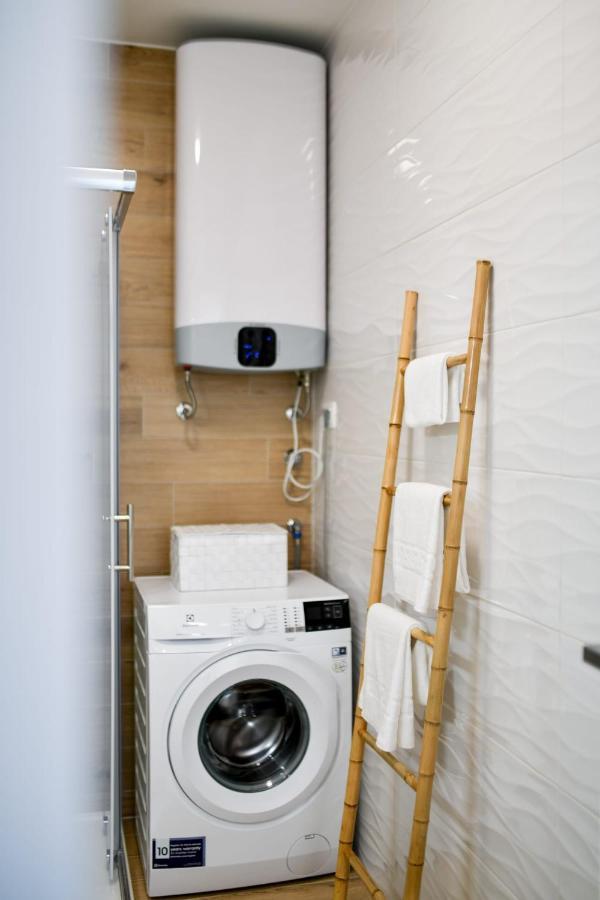 Apartment T&M ซาดาร์ ภายนอก รูปภาพ