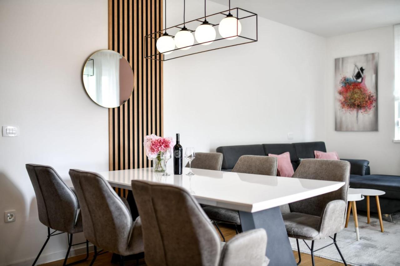 Apartment T&M ซาดาร์ ภายนอก รูปภาพ